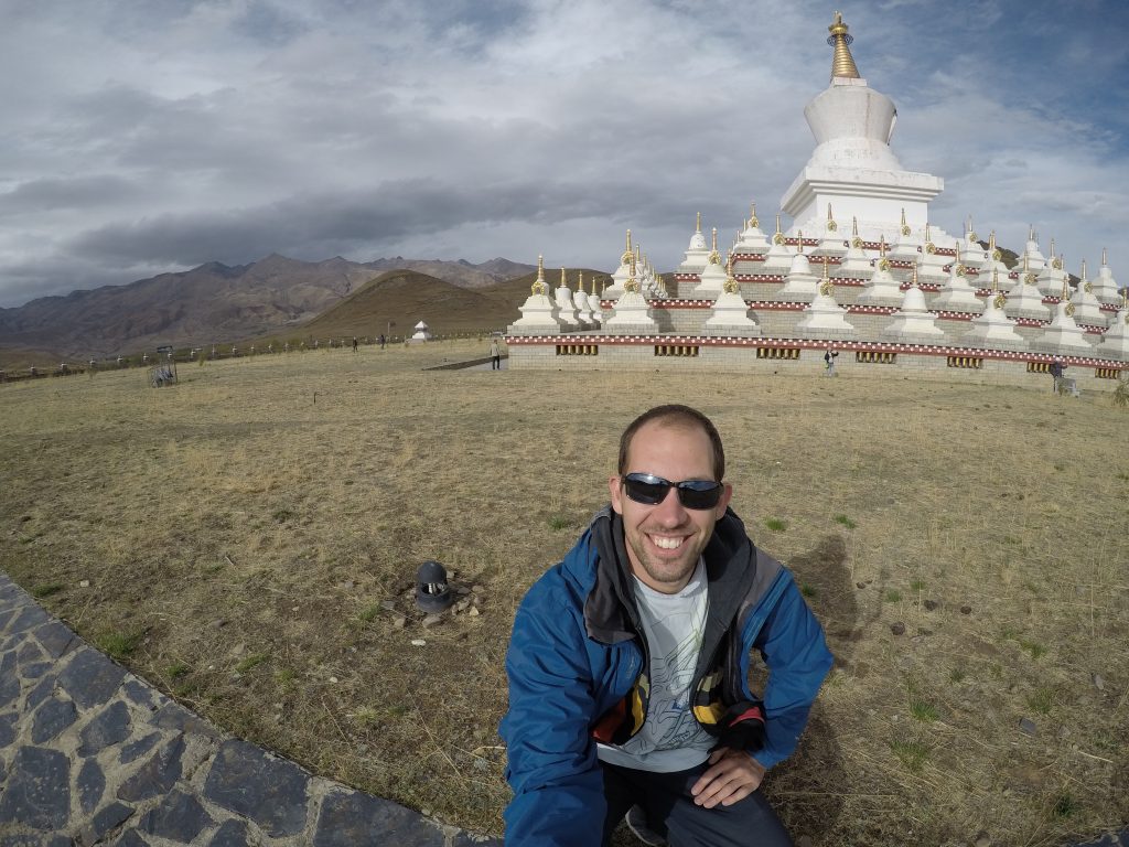 Daocheng stupa